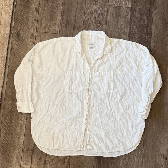 American Eagle Outfitters Tops - American Eagle oversized Button-Up Shirt